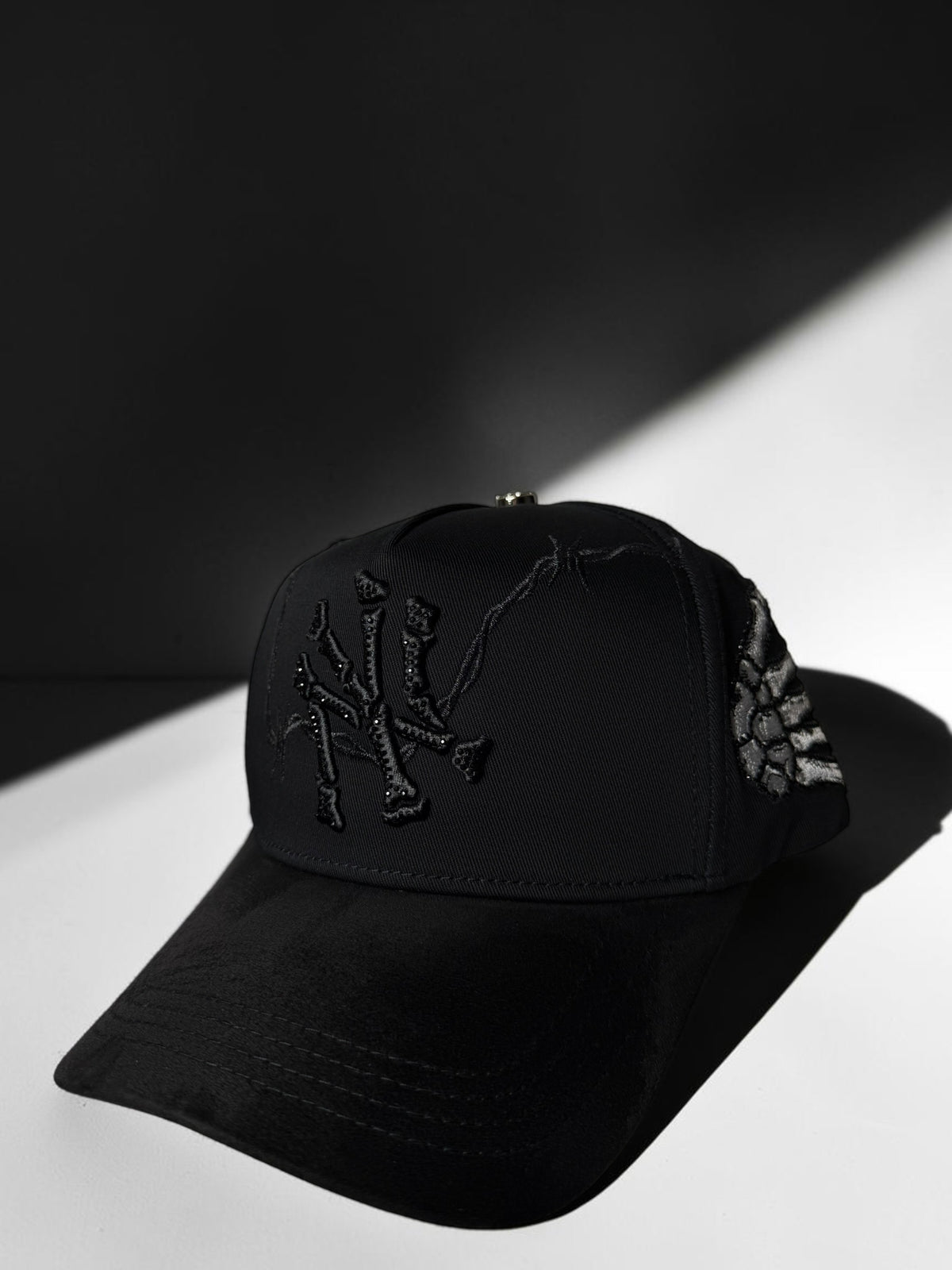 GORRA NY HANDS