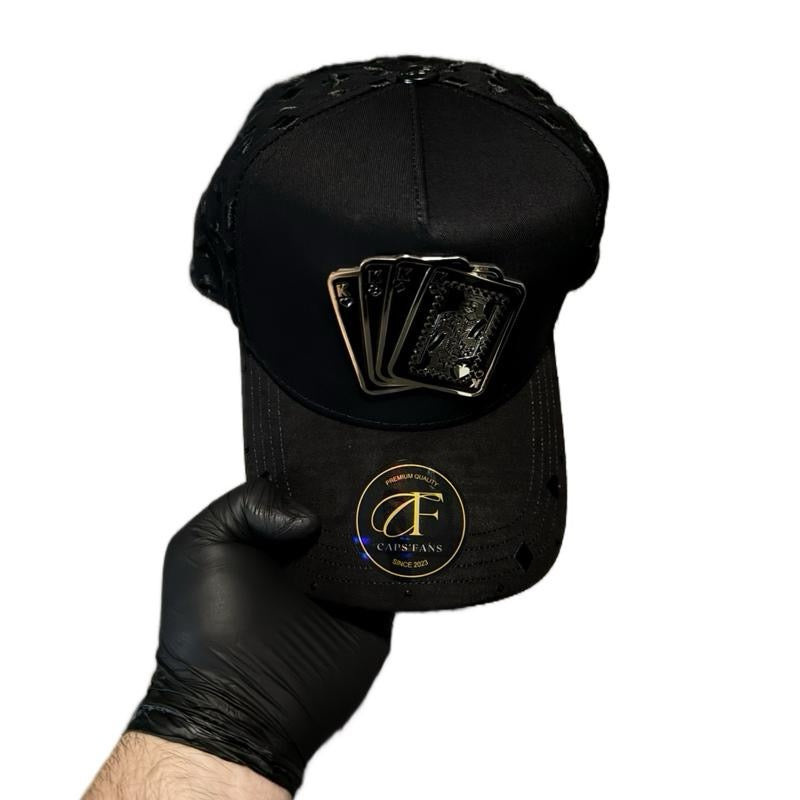 Gorra De Las Cartas Negras